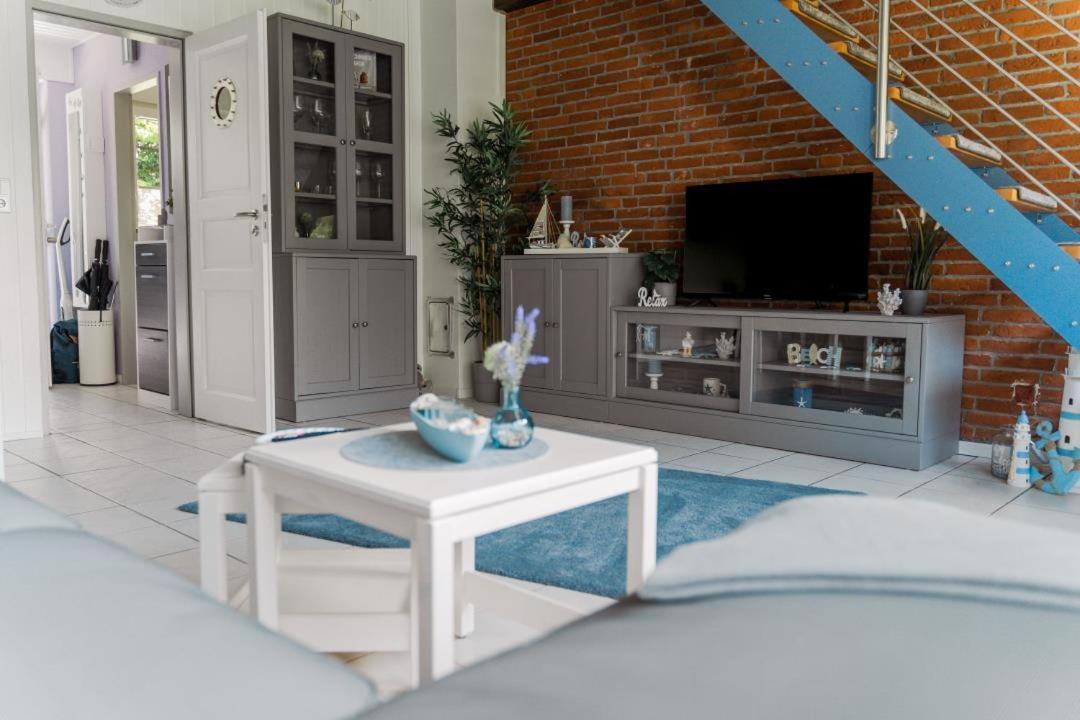 Kleines Ferienhaus Bei Greetsiel - Hunde Willkommen Krummhörn Exteriér fotografie